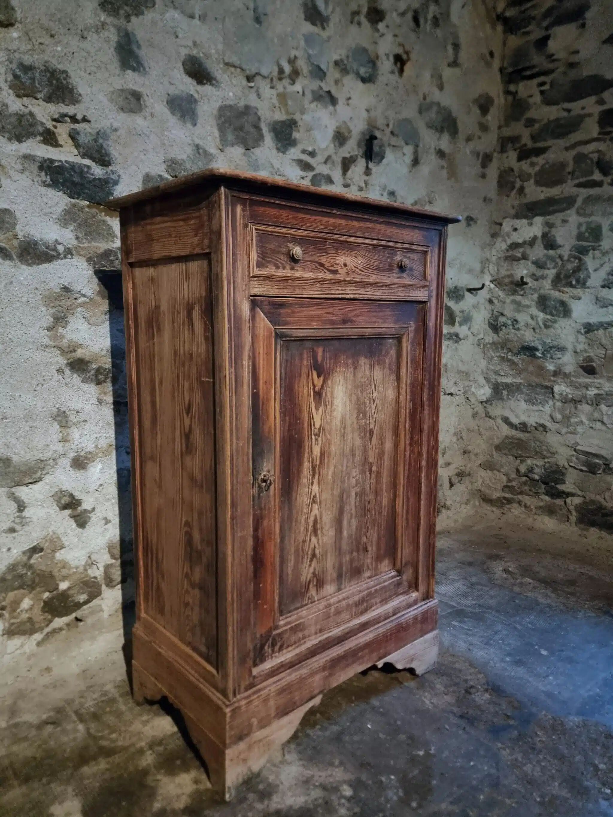 Rustic French pine wardrobe, 19th century