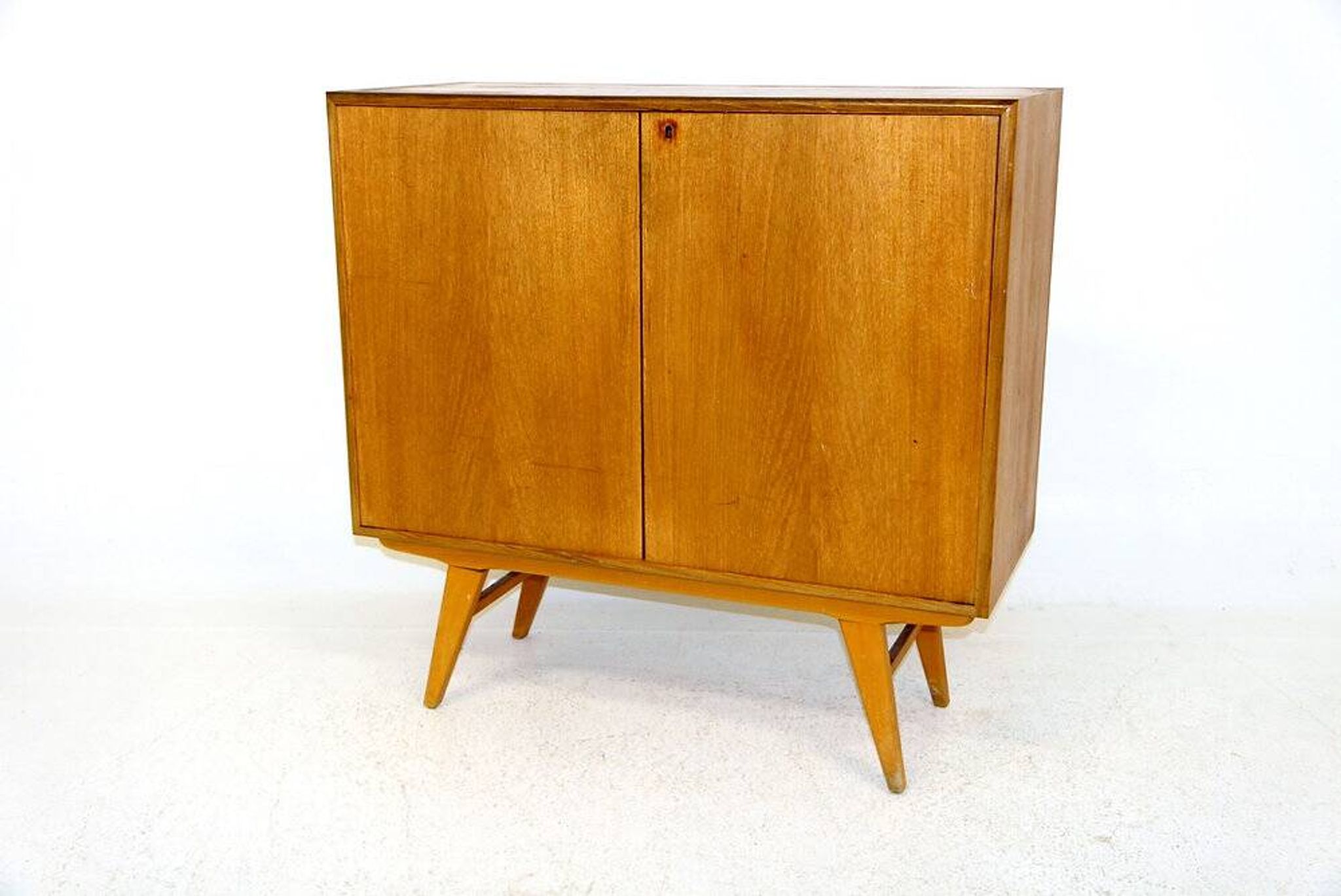 Scandinavian teak chest of drawers, Sweden, 1950.