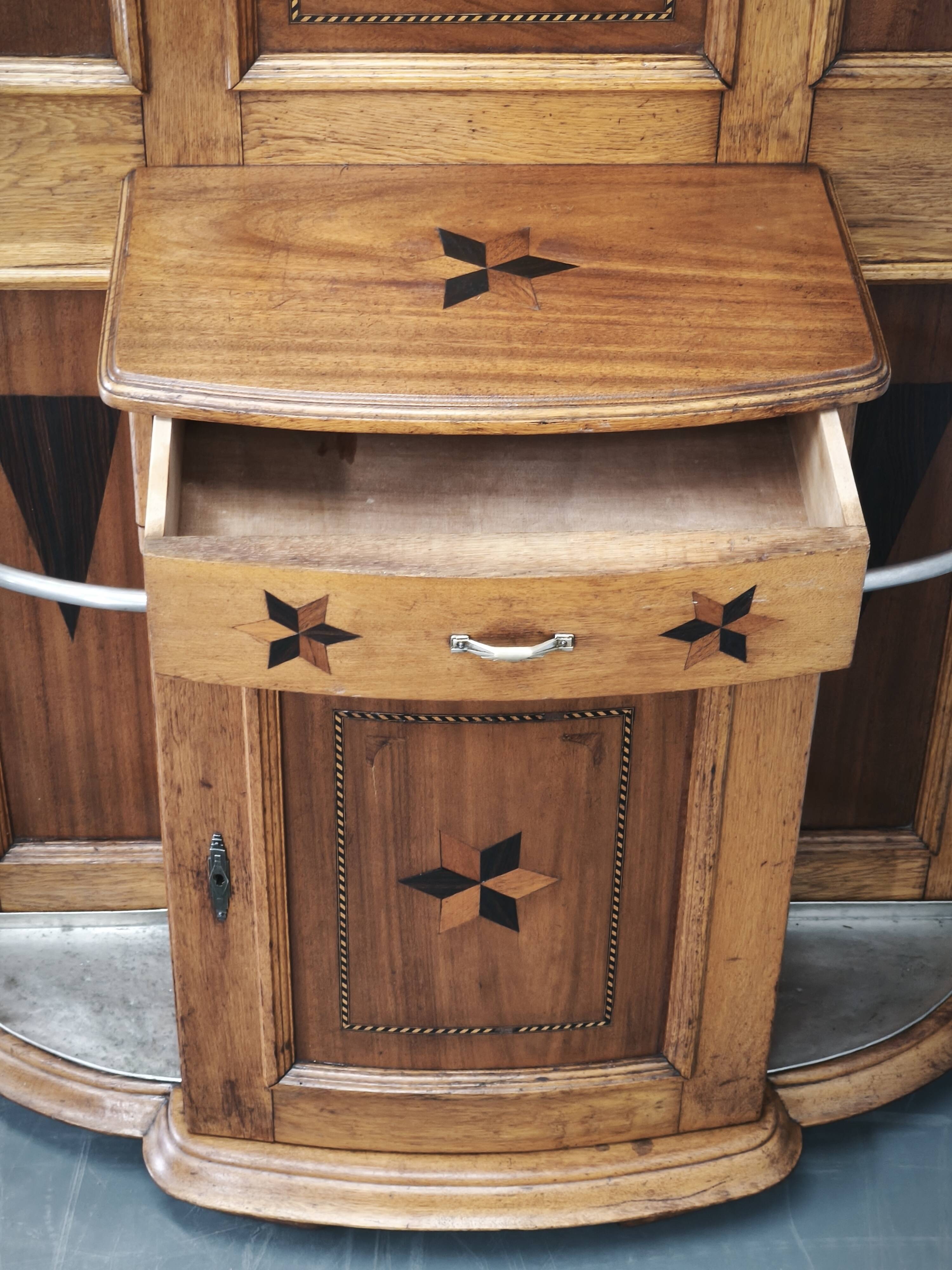 19th Century Gründerzeit Inlaid Oak Hall Tree with Mirror, circa 1890