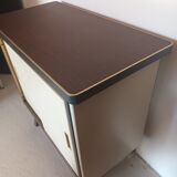 Small Strafor sideboard