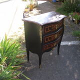 Chest of drawers between two Louis XV style late 19th early 20th.