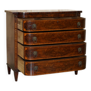 Commode Sheraton avec poignées tête de lion, 1859