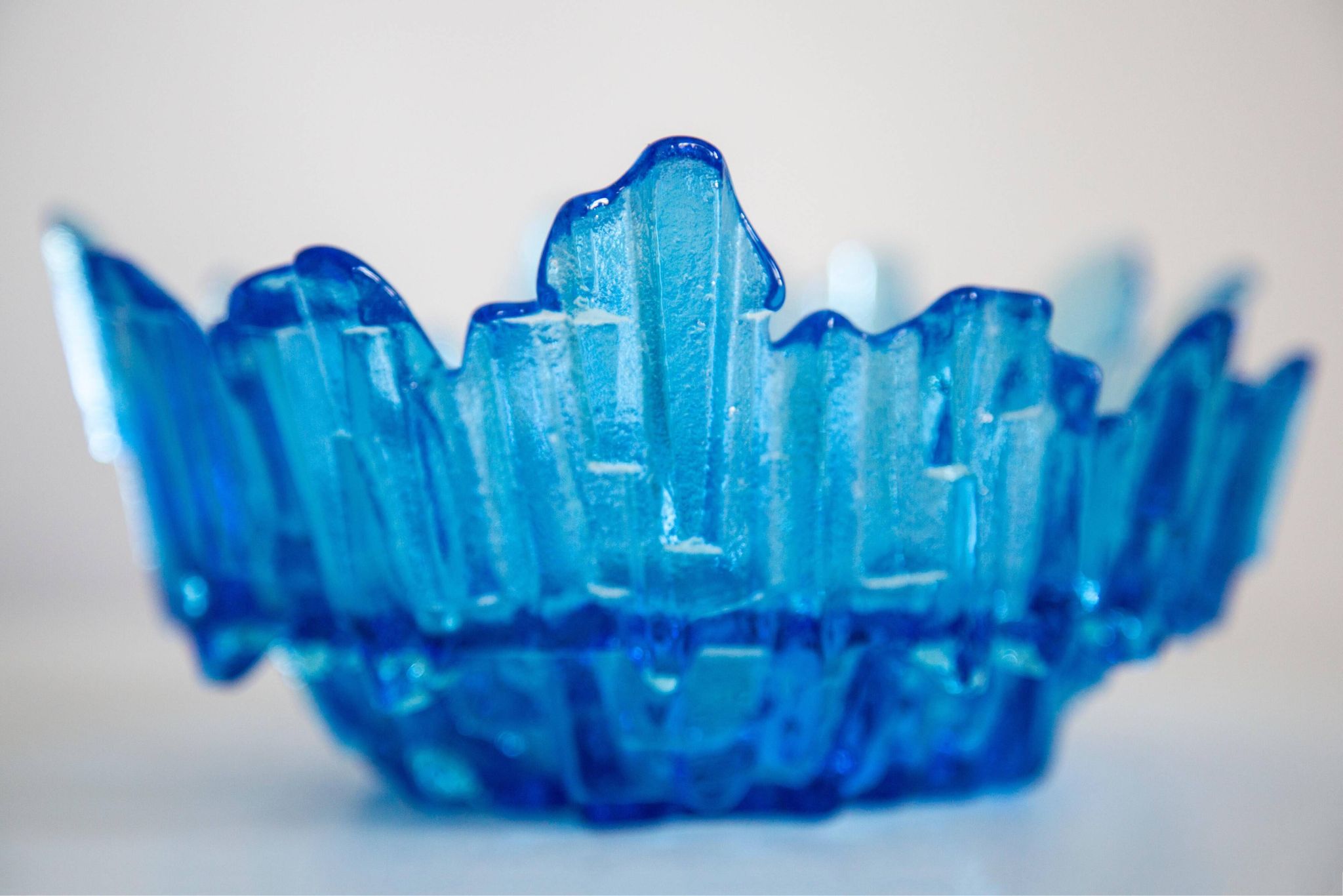 Vintage decorative plate in light blue glass, Italy, 1960s