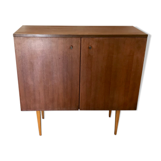 Two-door vintage free-standing buffet