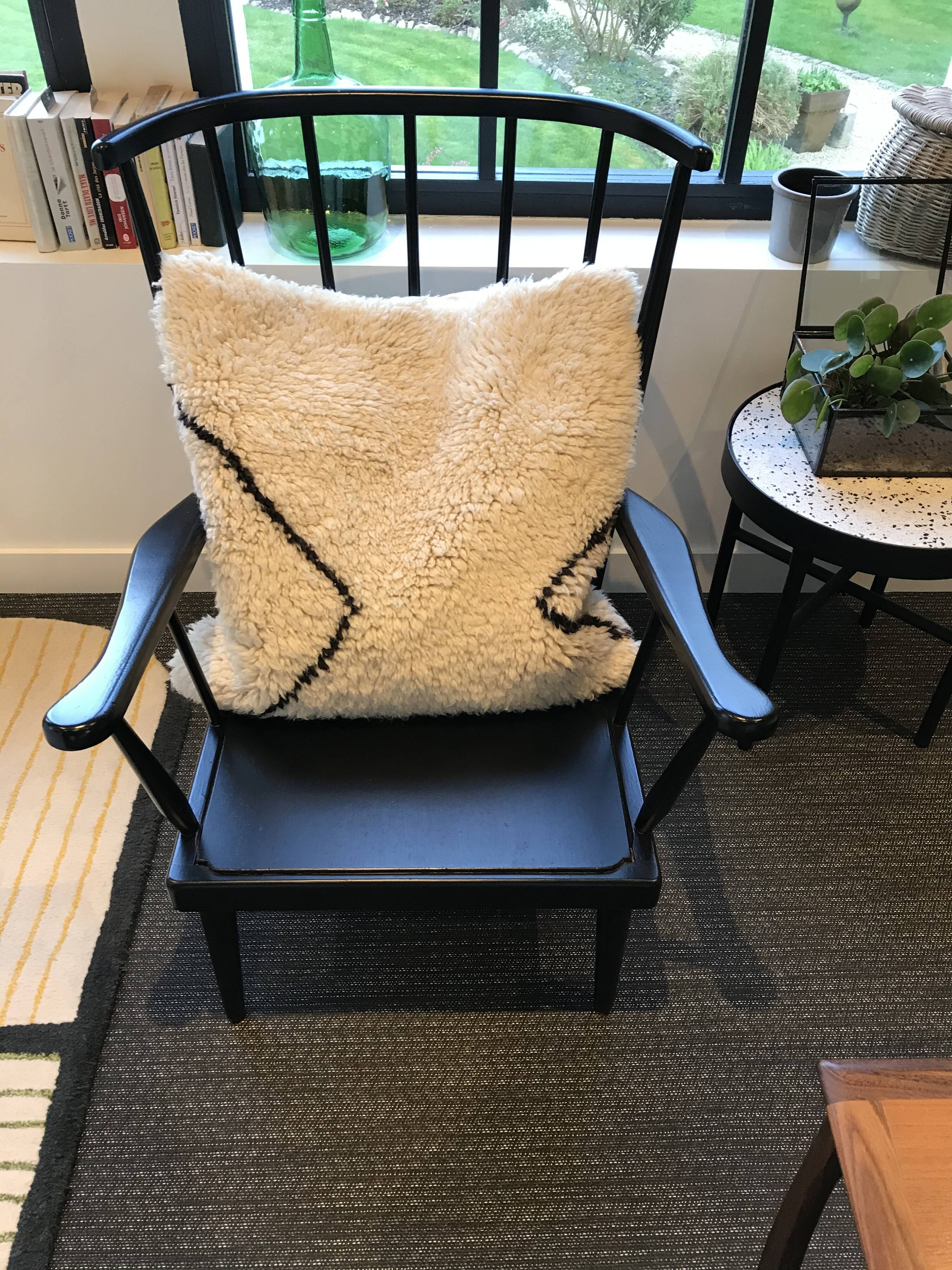 Fauteuil éventail vintage noir