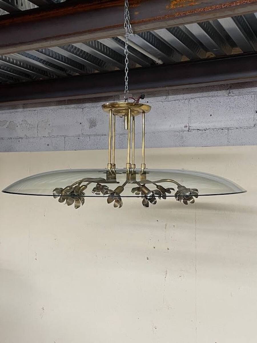 Chandelier in glass and brass attributed to Pietro Chiesa for Fontana Arte, 1940s.