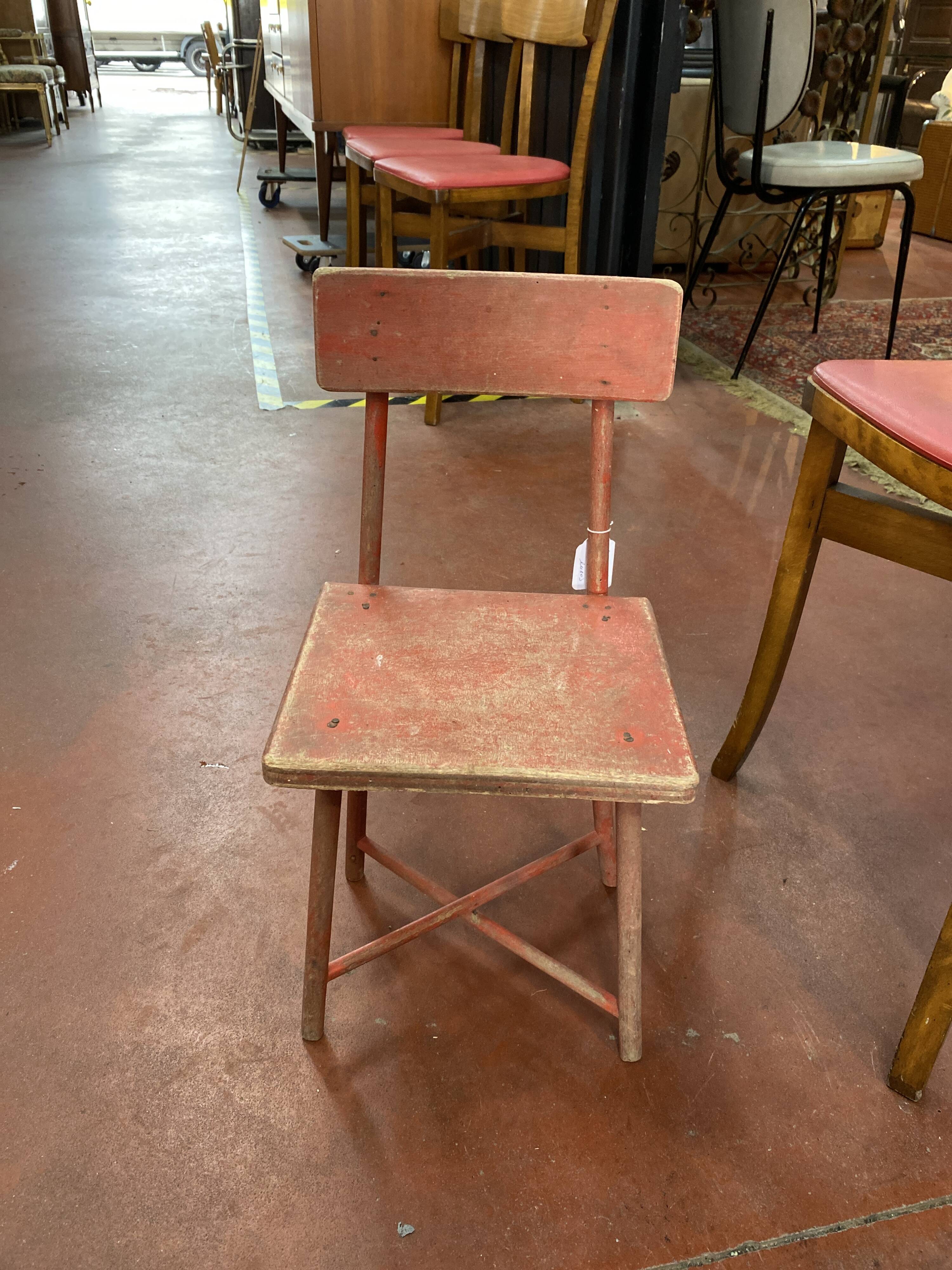 Set of 2 children's chairs