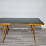 Table basse par Jiri Jiroutek