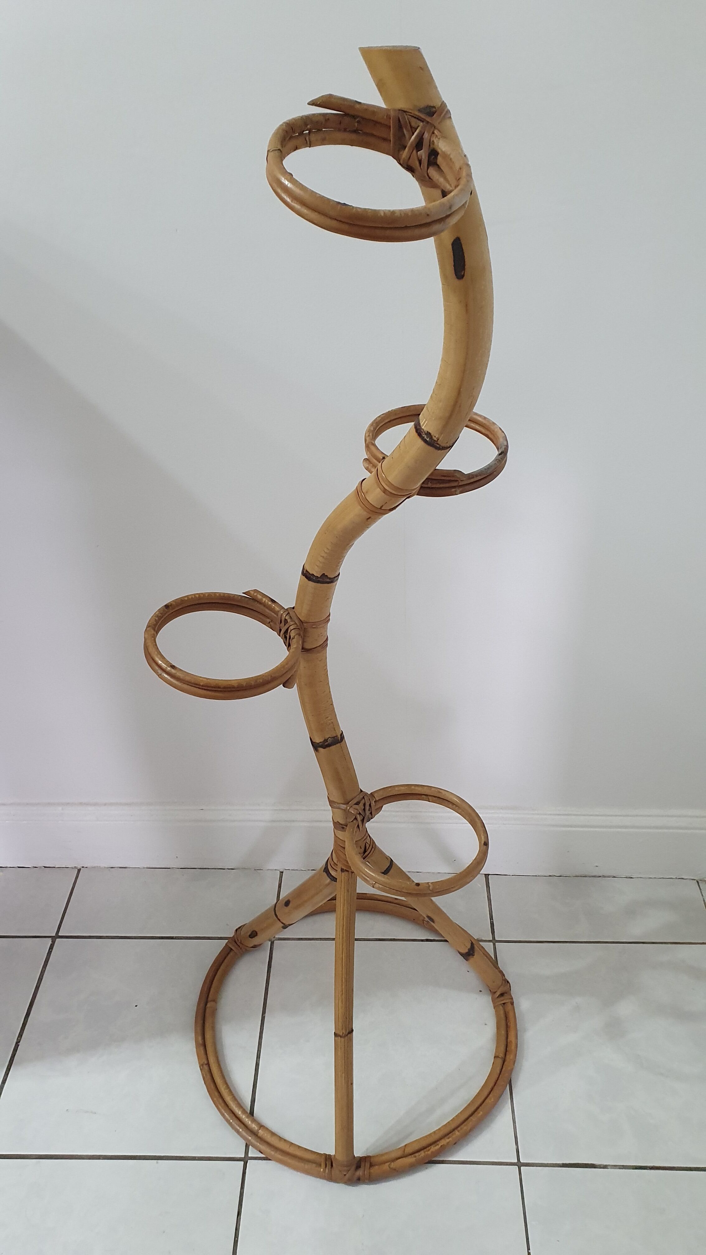 Bamboo plant holder 50s