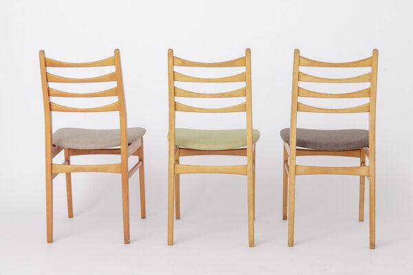 Ensemble de 4 chaises de salle à manger vintage années 1970 Allemagne, chaises en bois de hêtre, restaurées
