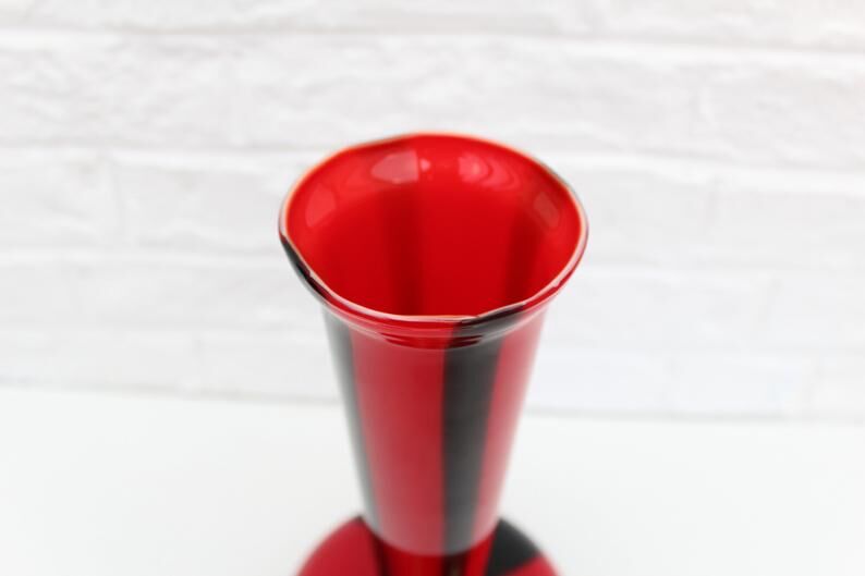 Opalina fiorentina glass vase