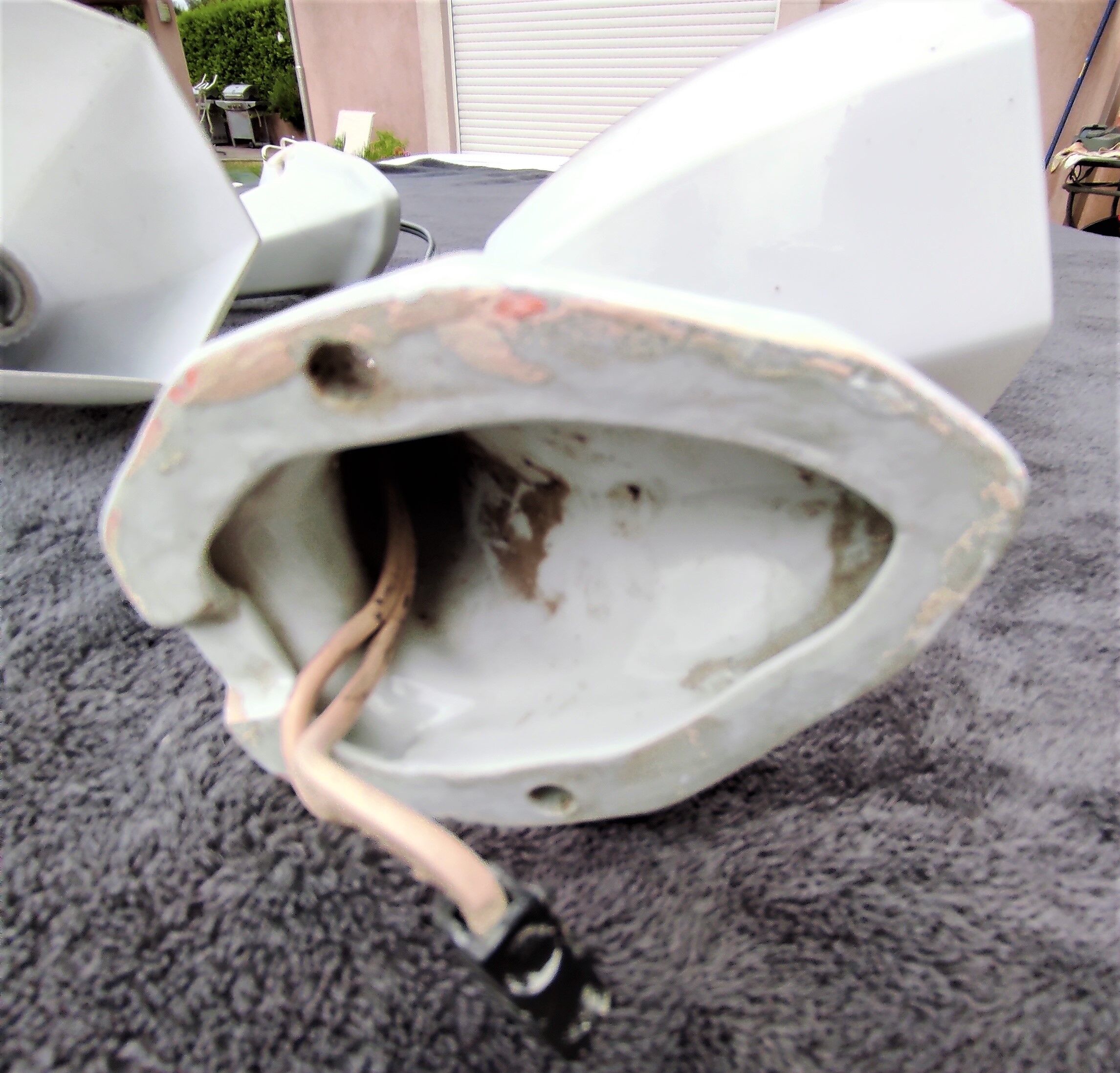 Pair of white opaline sconces early 20th century