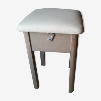 Tabouret coffre dit tabouret de cireur