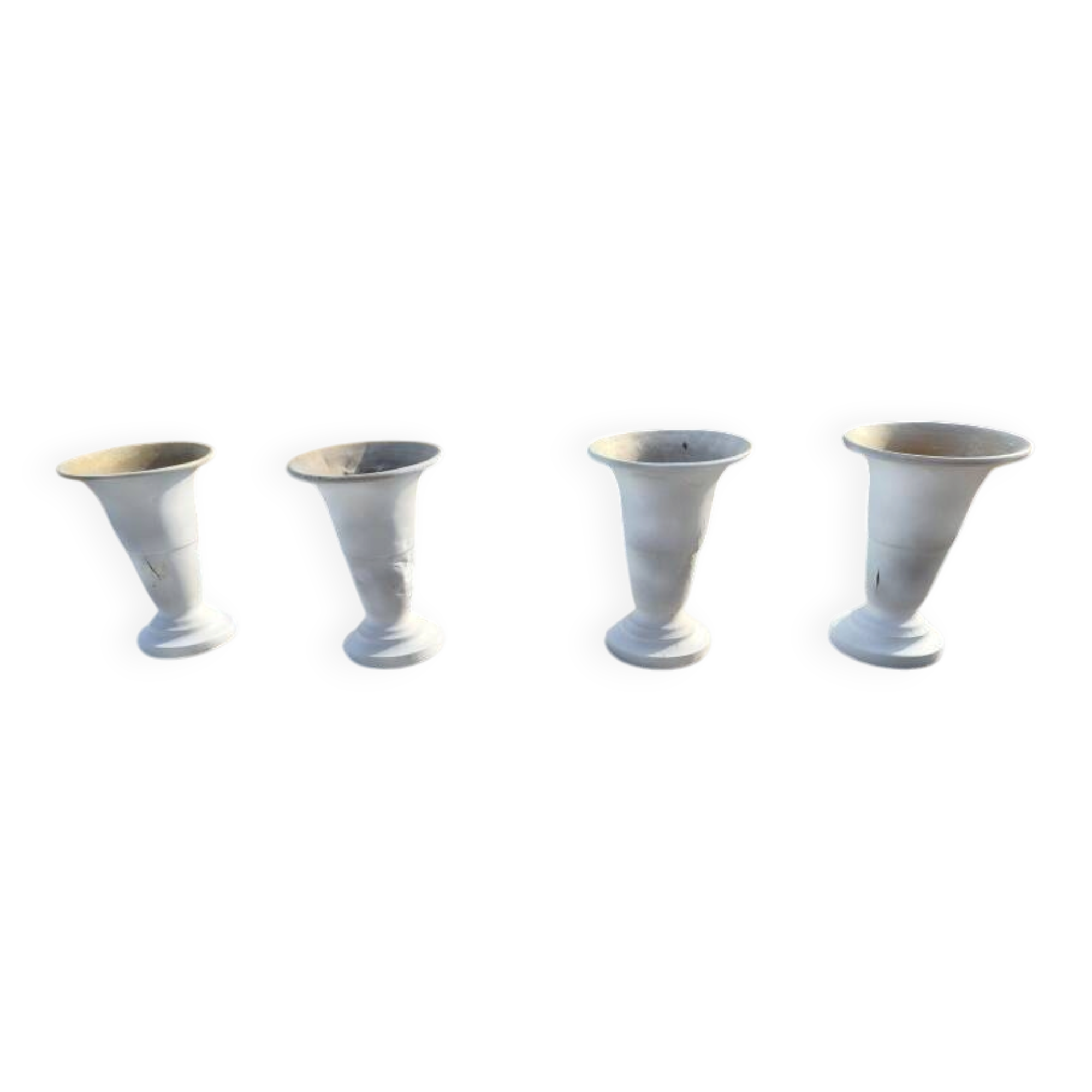 4 aluminium vases