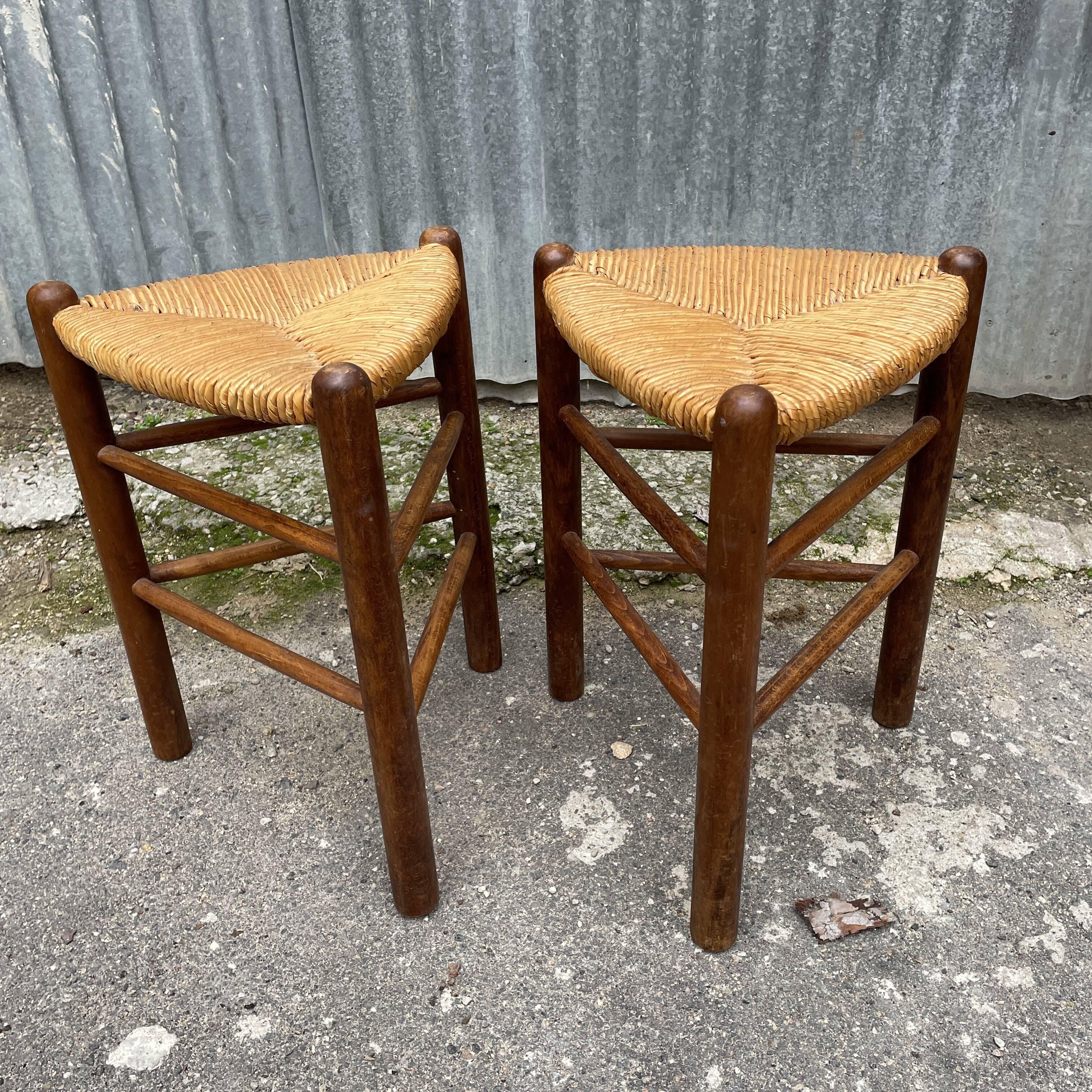 Pair tripod stool vintage design wood and straw