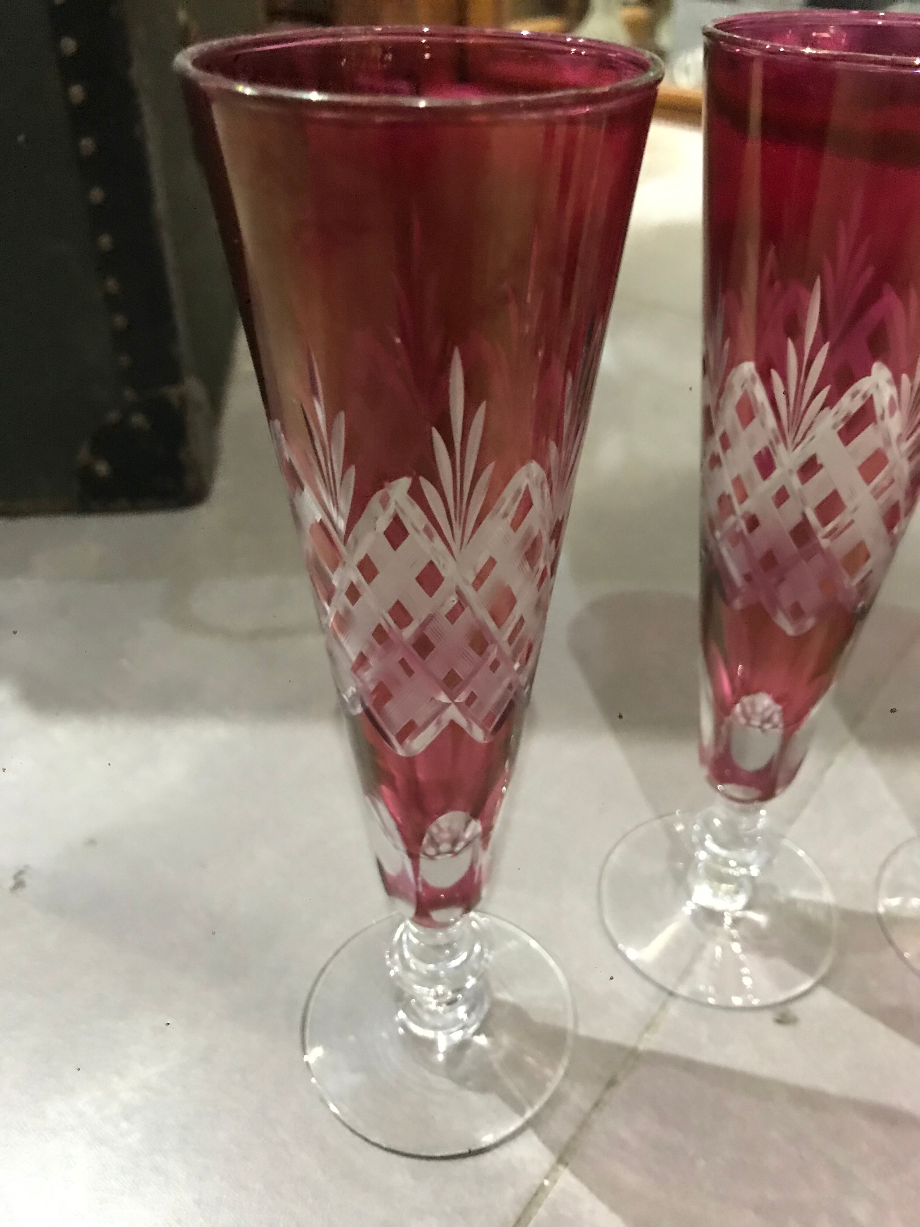 6 champagne flutes