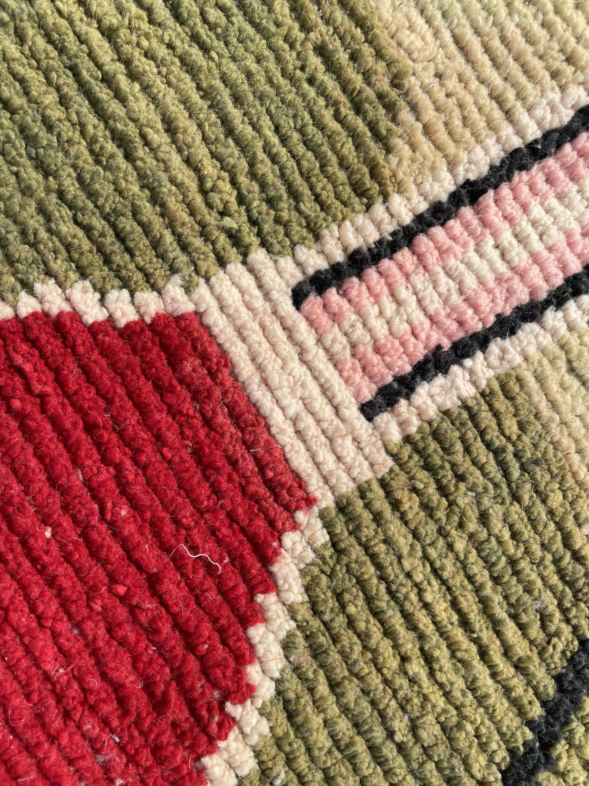 Large Moroccan Berber Rug Boujaad in Wool ideal Living room or bedroom, 200x290 cm