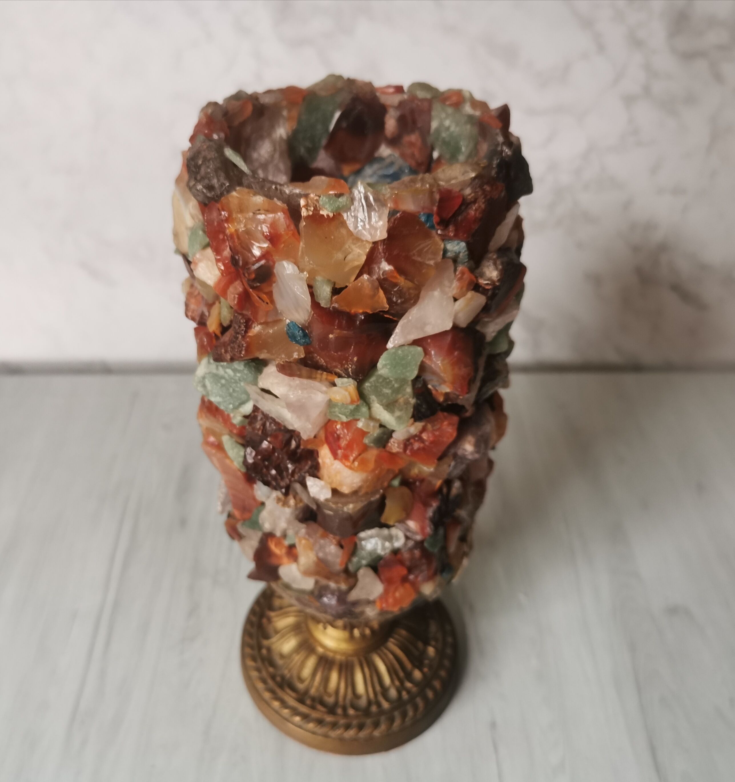 Table lamp gilded wood and stones