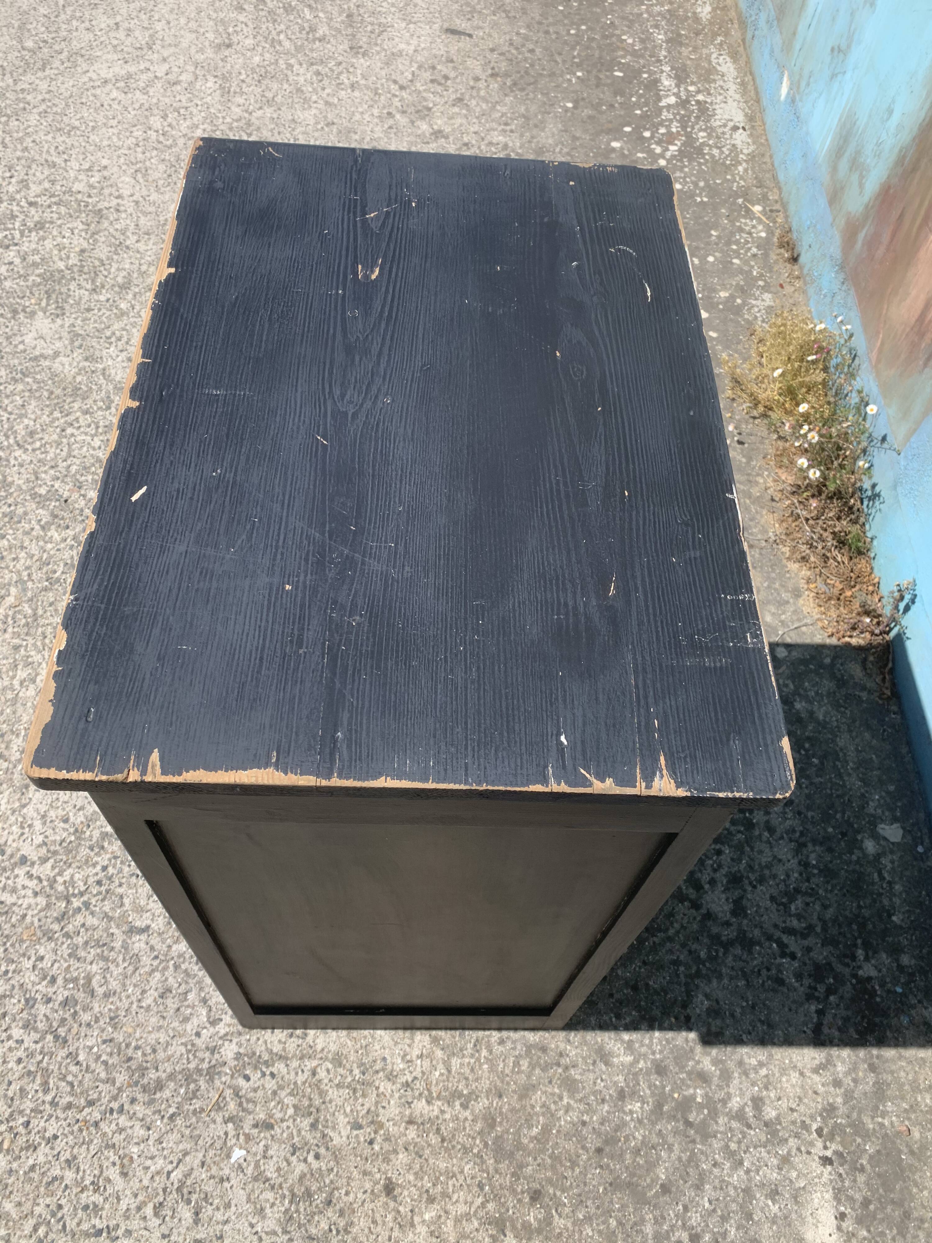 Weekly old craft furniture