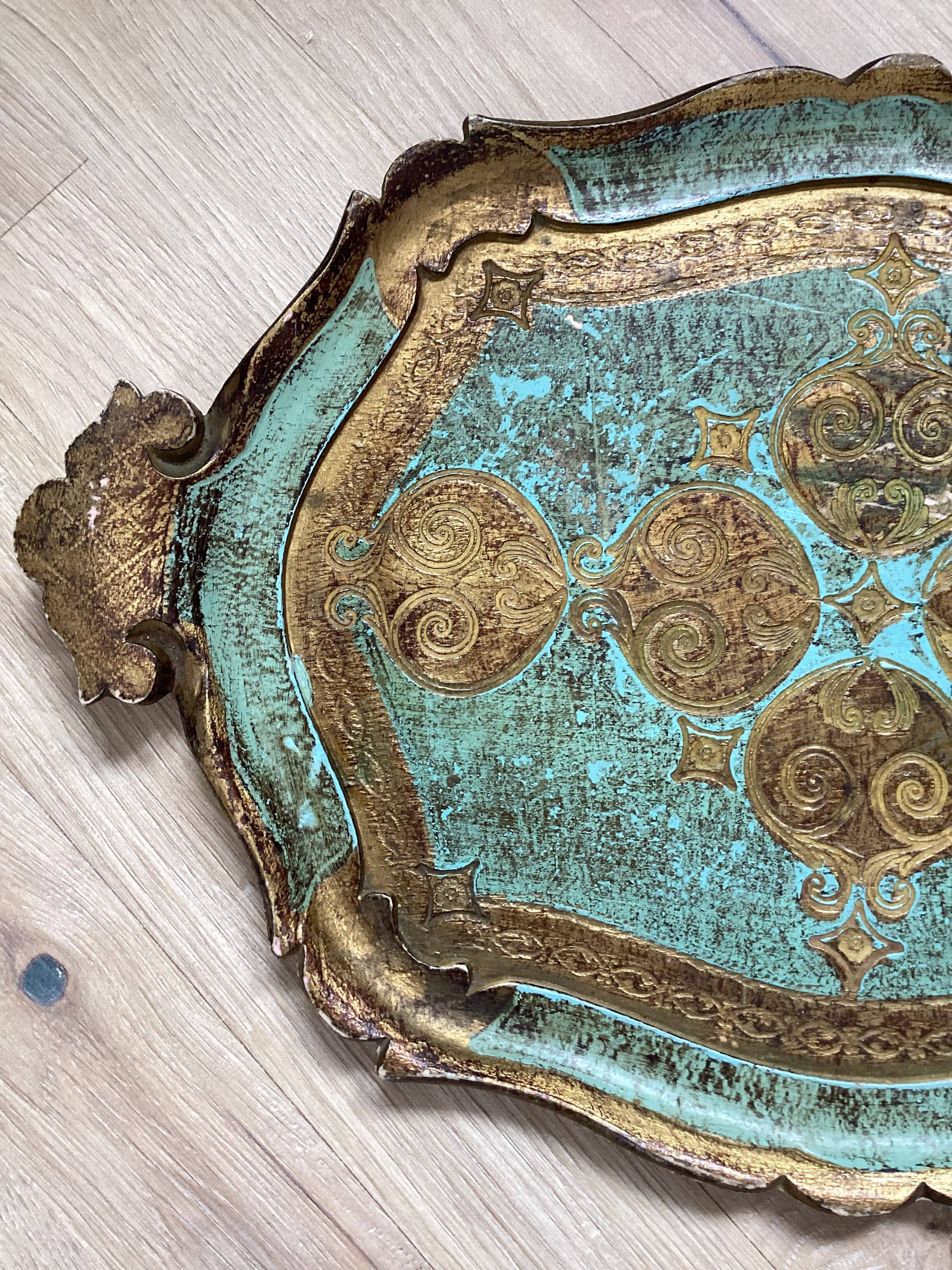 Service tray