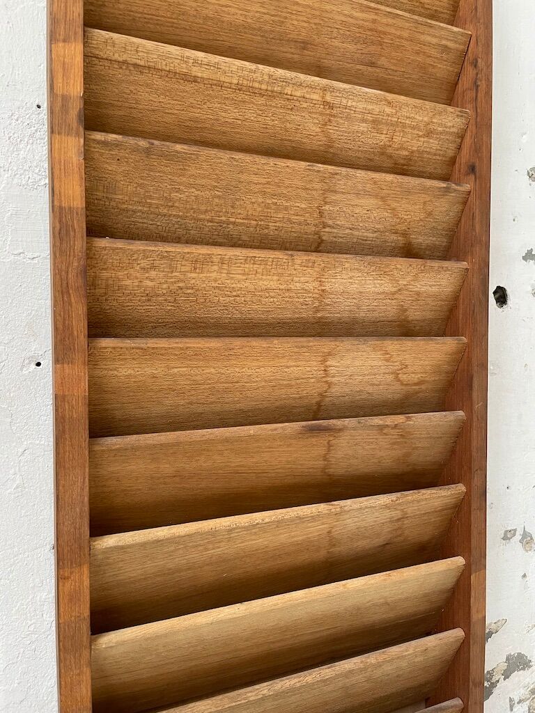Oak wall magazine door