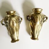 Paire de vases en bronze doré