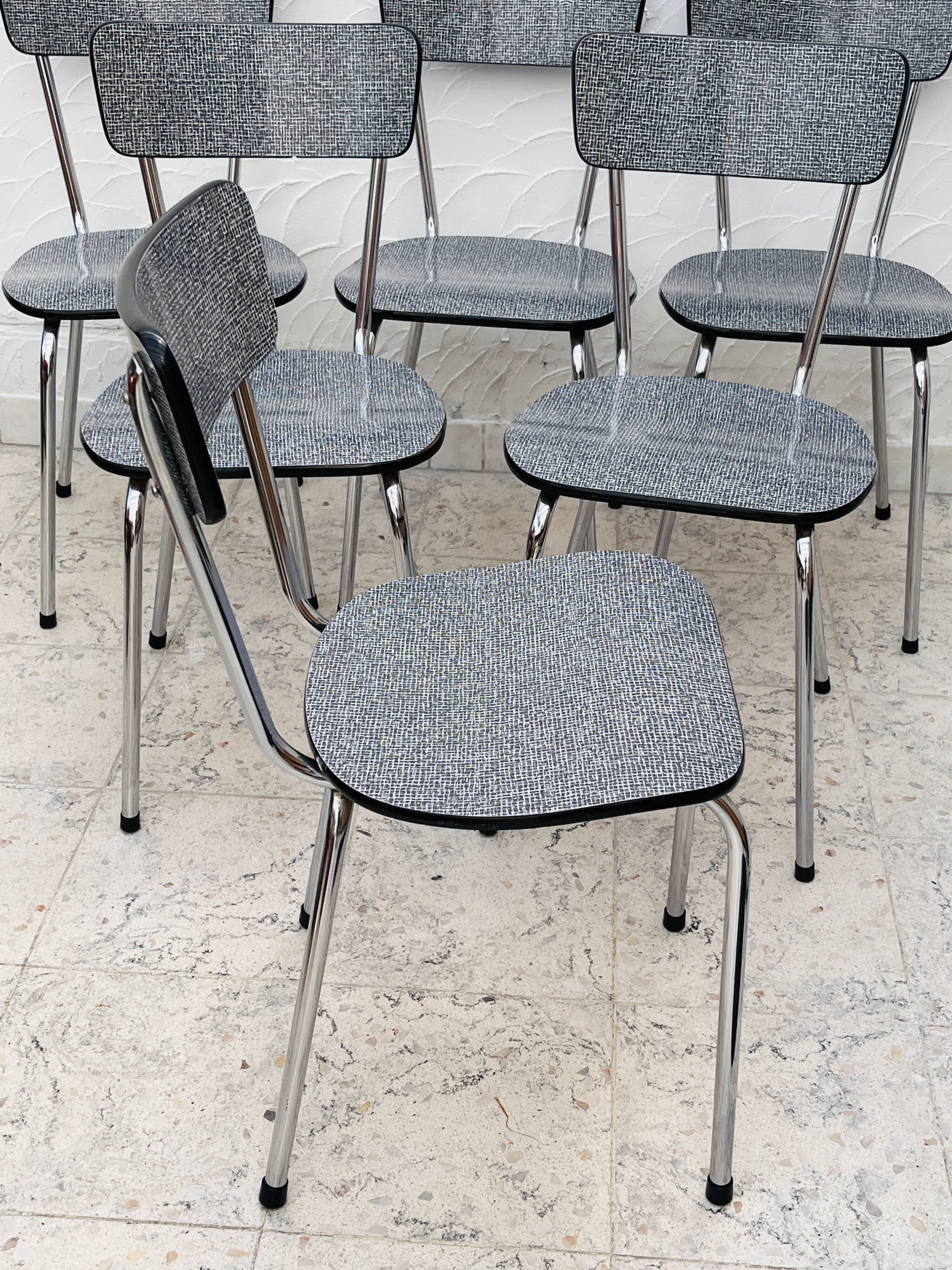 Set of 6 Formica chairs