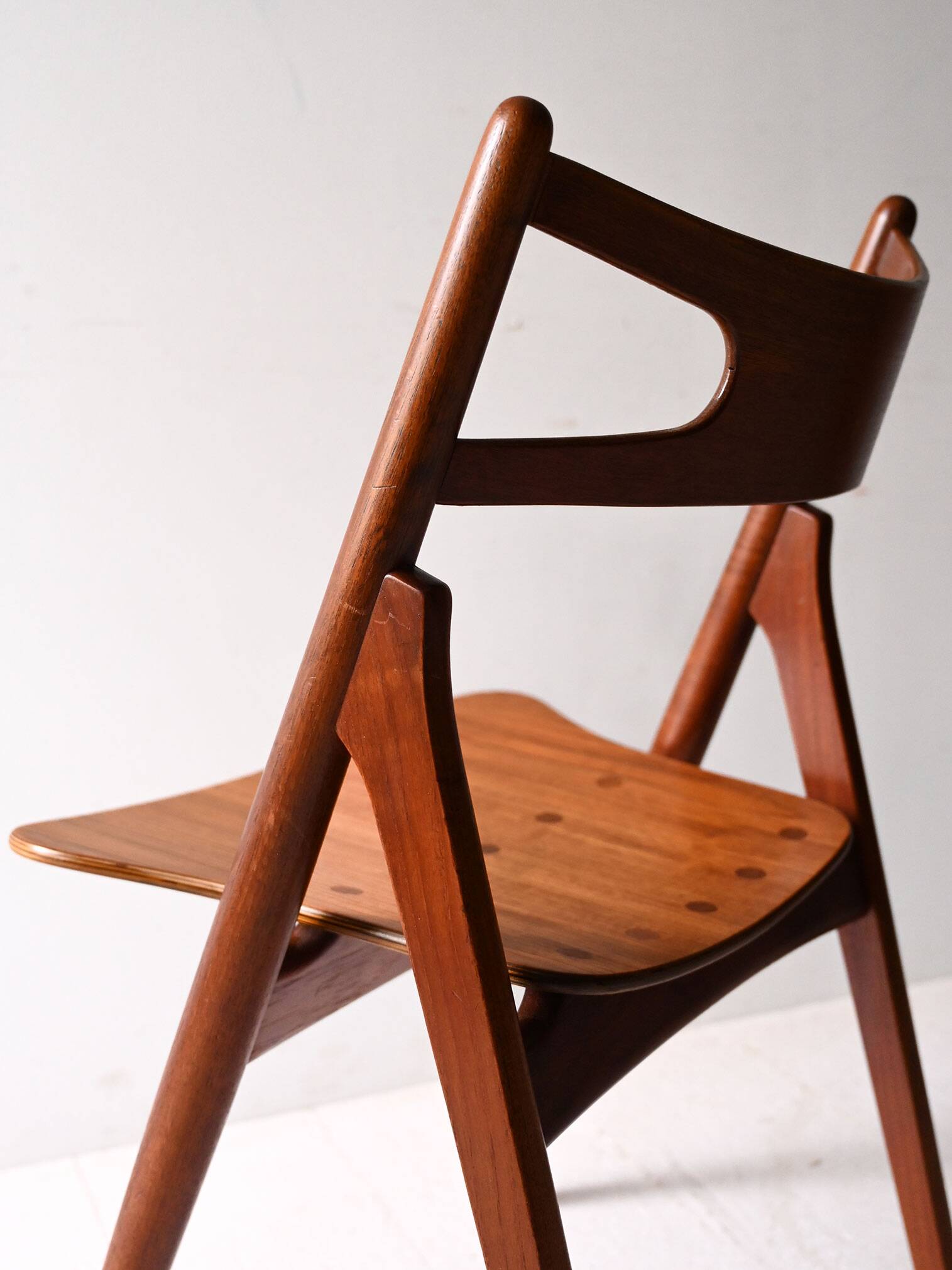 Paire de chaises CH29 de Hans J. Wegner