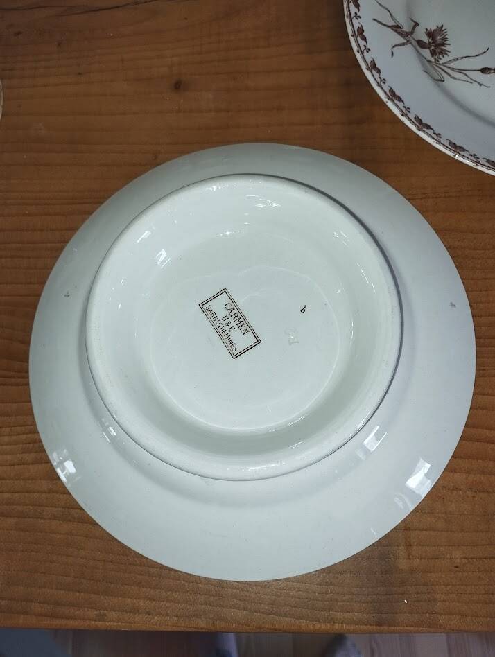 Tiered plates and compote dish
