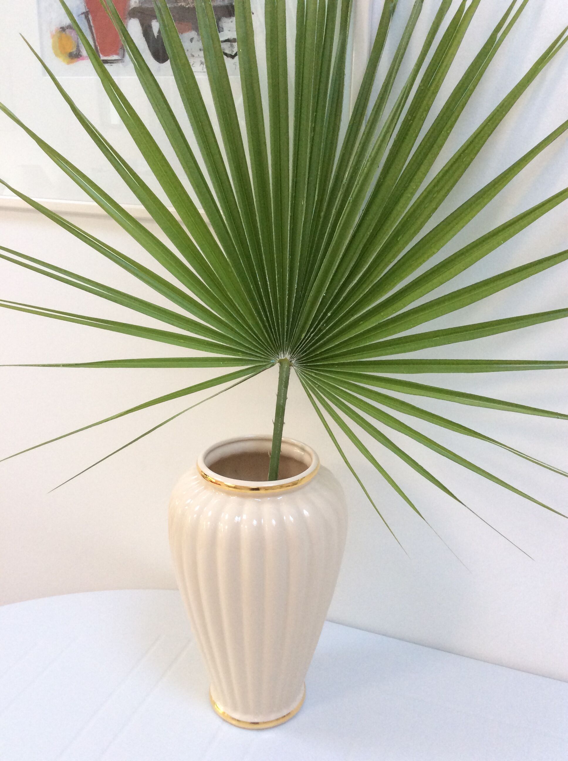 Elegant vase of the 1970s