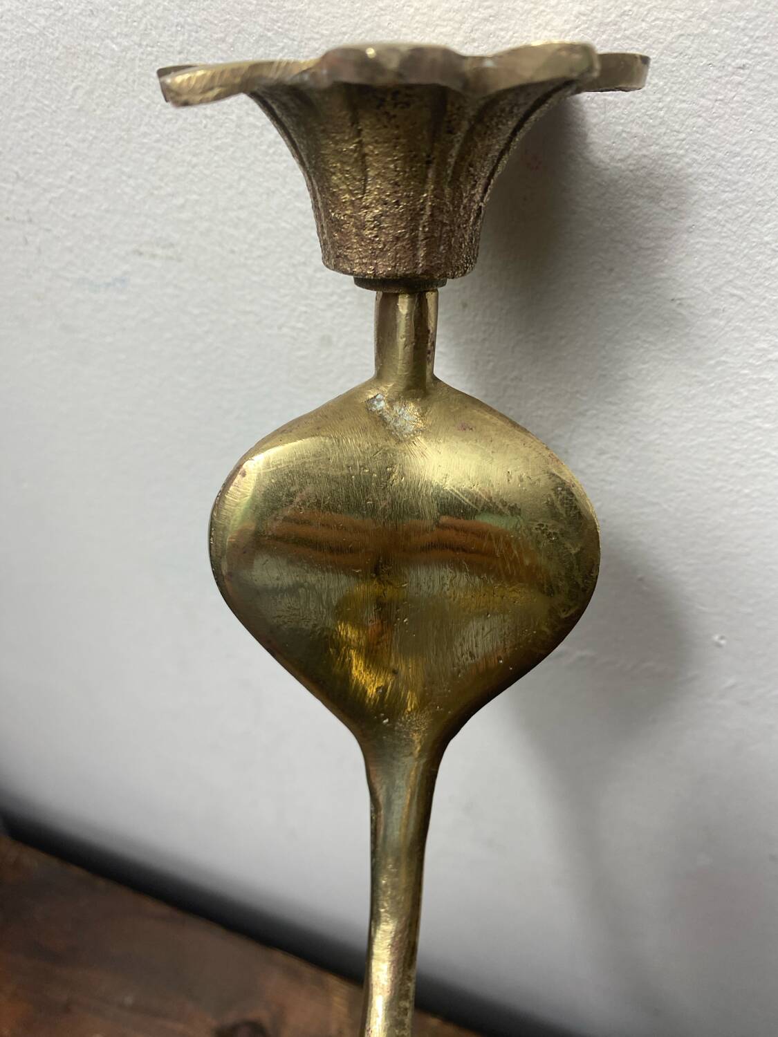 Wall candle holder, cobra shape, solid brass