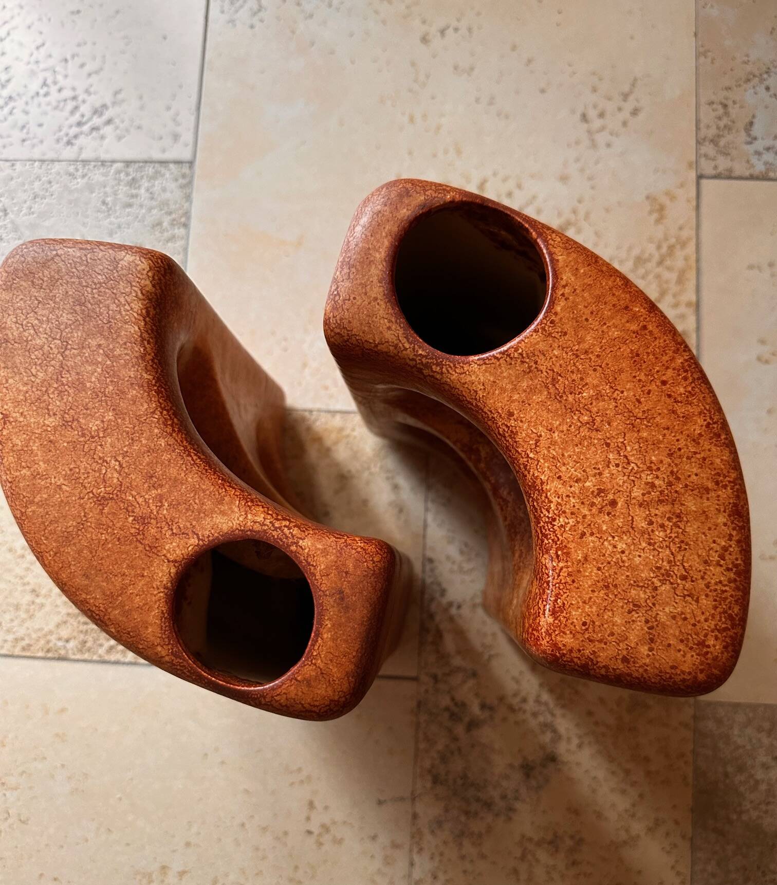 Pair of vases by Roberto Rigon for Bertoncello cermamiche d'arte