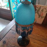 Lampe cherleston art nouveau en pate de verre  et bois
