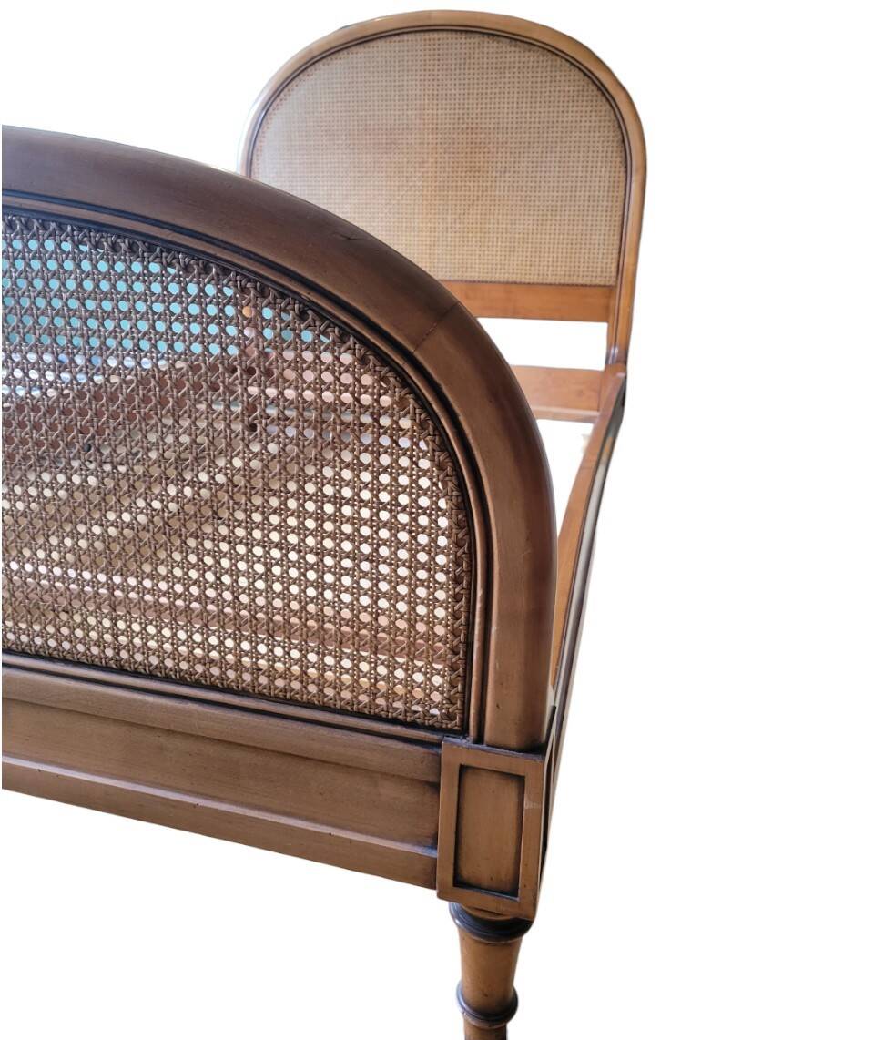 Vintage cane bed 120x190cm