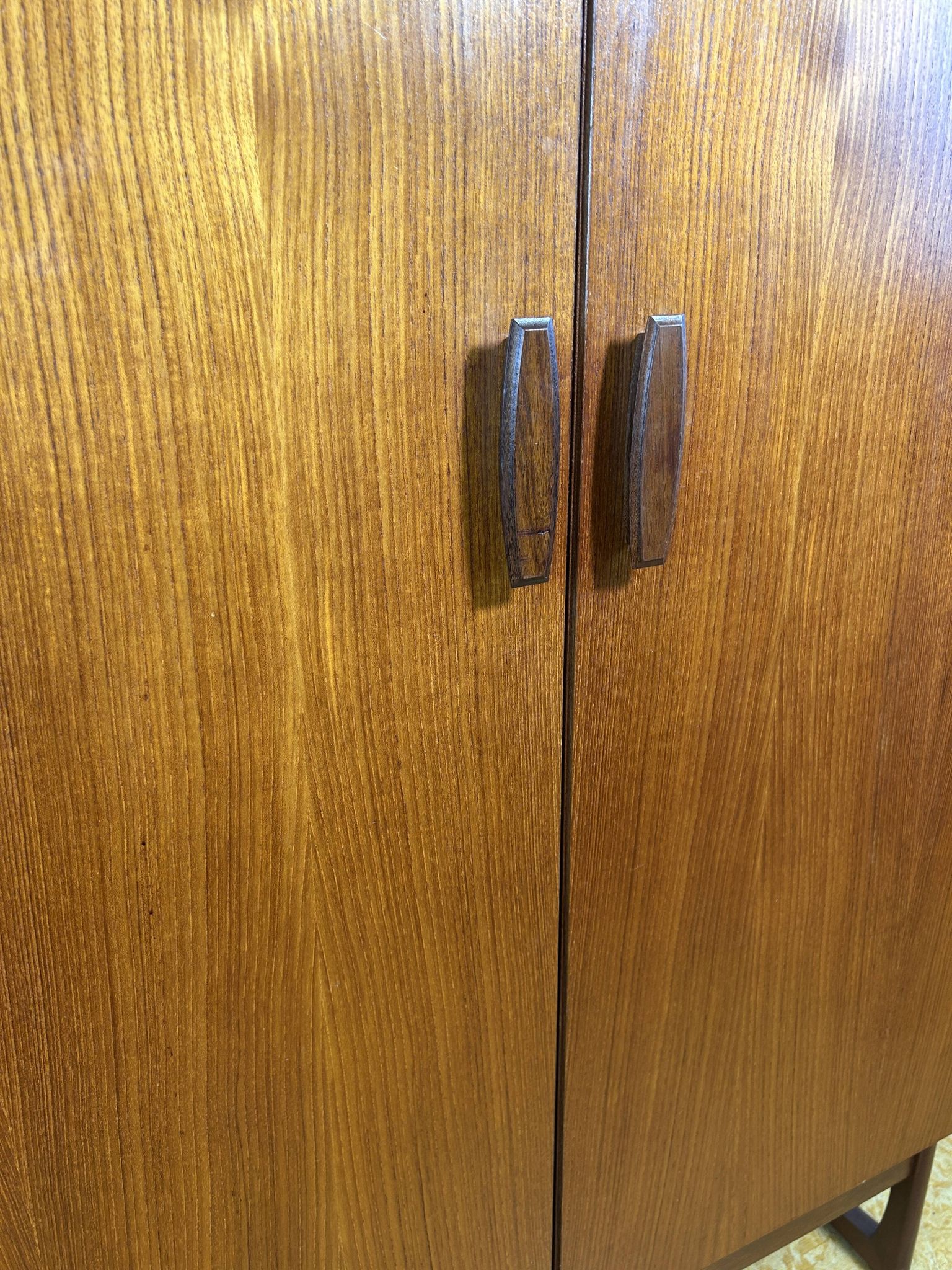 Mid-Century Retro Vintage Teak Batchelor Wardrobe G Plan – 1960 Quadrille