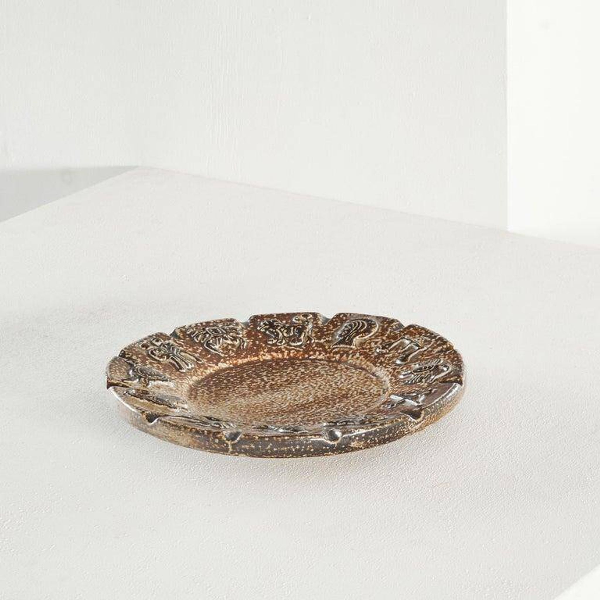 Armogrès 'Zodiac' bowl in pottery from the 1960s.