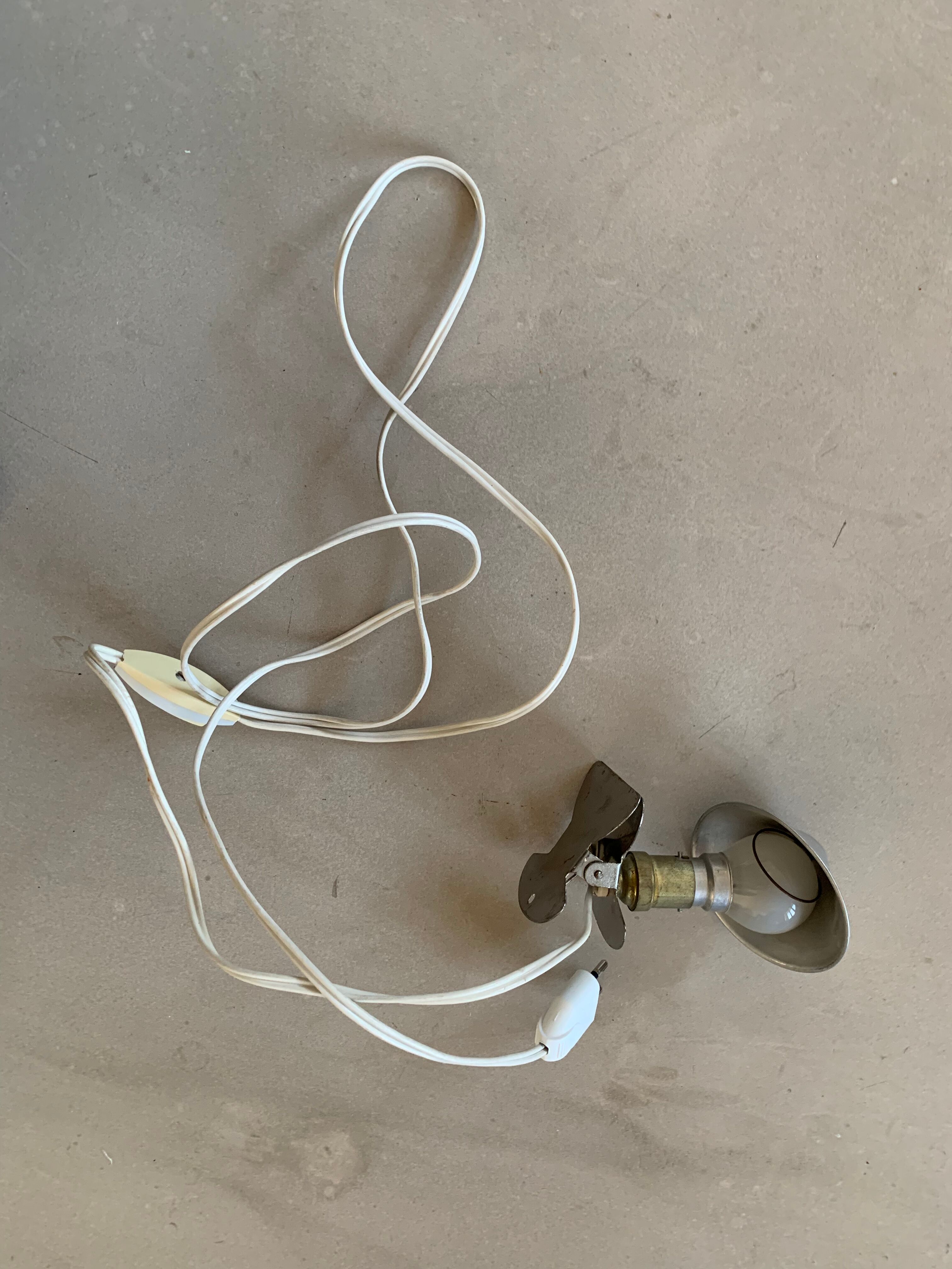 Old mushroom clip lamp