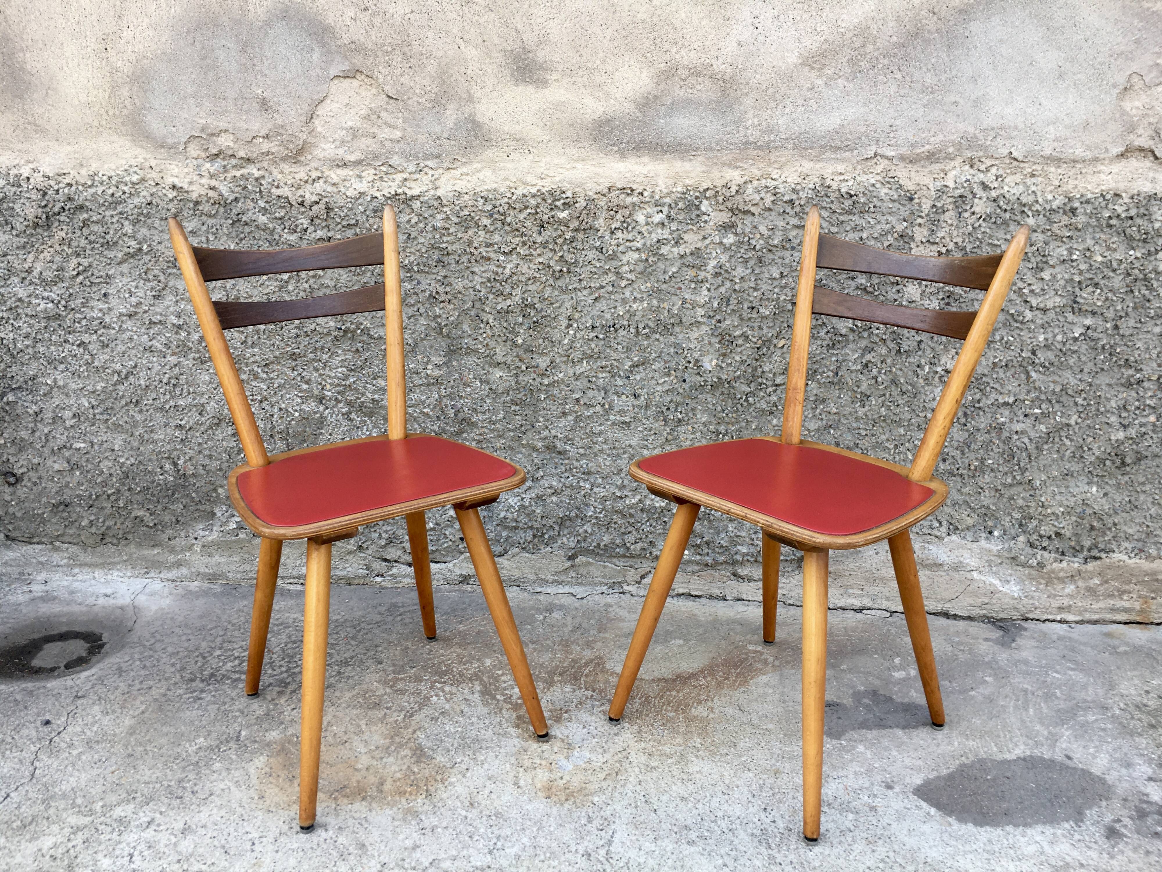 Pair of bistro and bohemian beech chairs, compass feet 1950