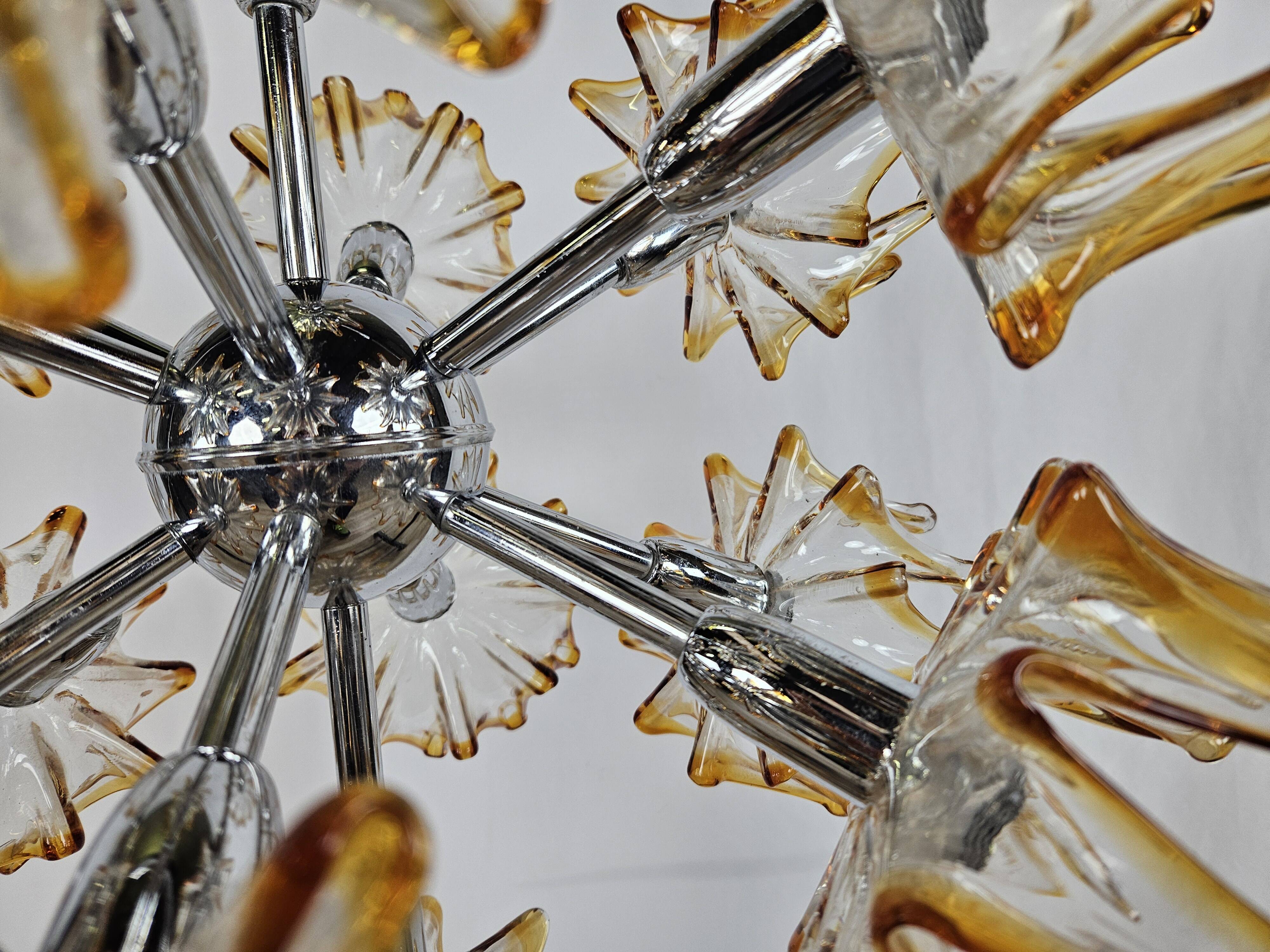 Sputnik chandelier with 14 ceiling lights