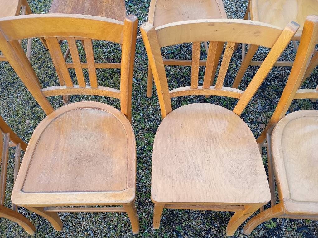 Ensemble de 10 chaises bistrot années 1950-60 vintage