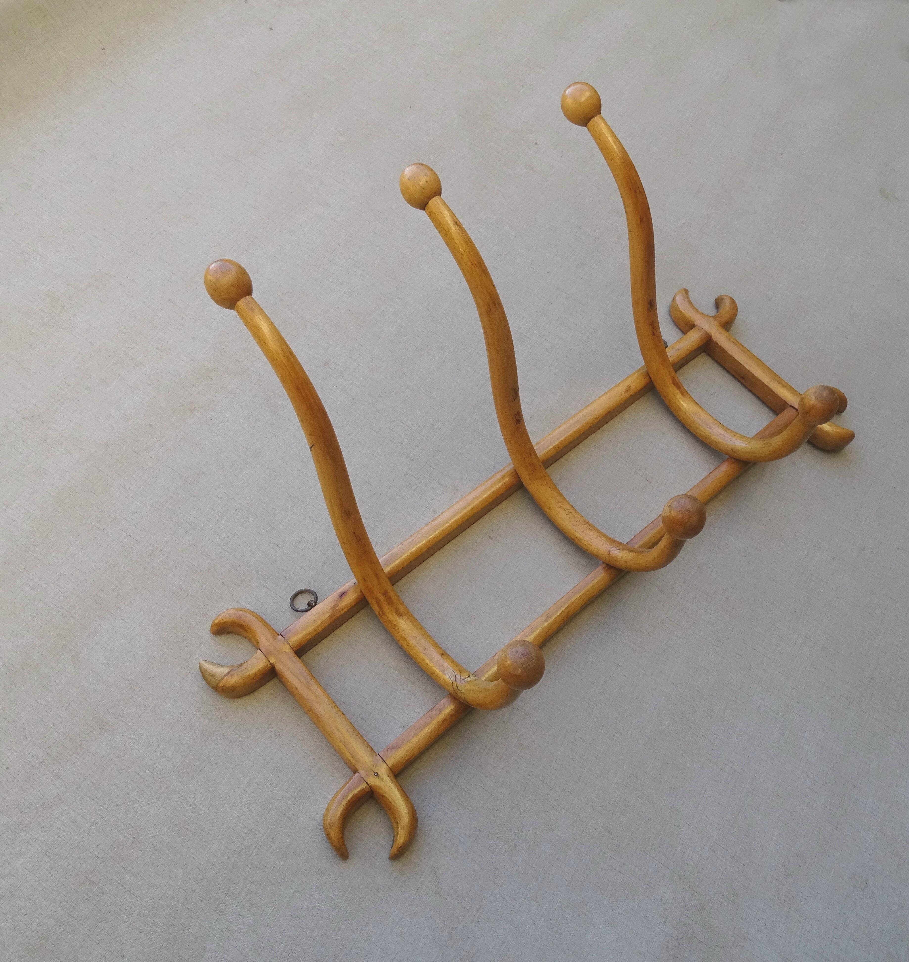 1890 Fischel, Bentwood blond 3-peg wall-mounted coat and hat rack