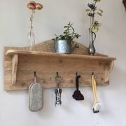 wall shelf kitchen