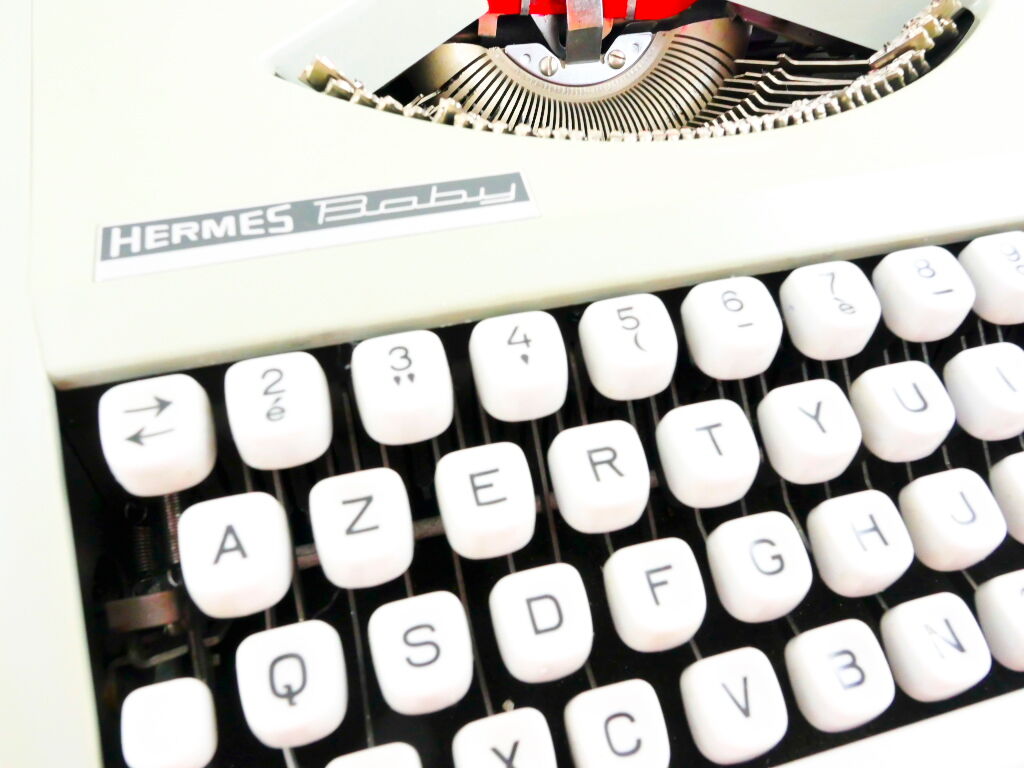 Grey Sage baby hermes typewriter