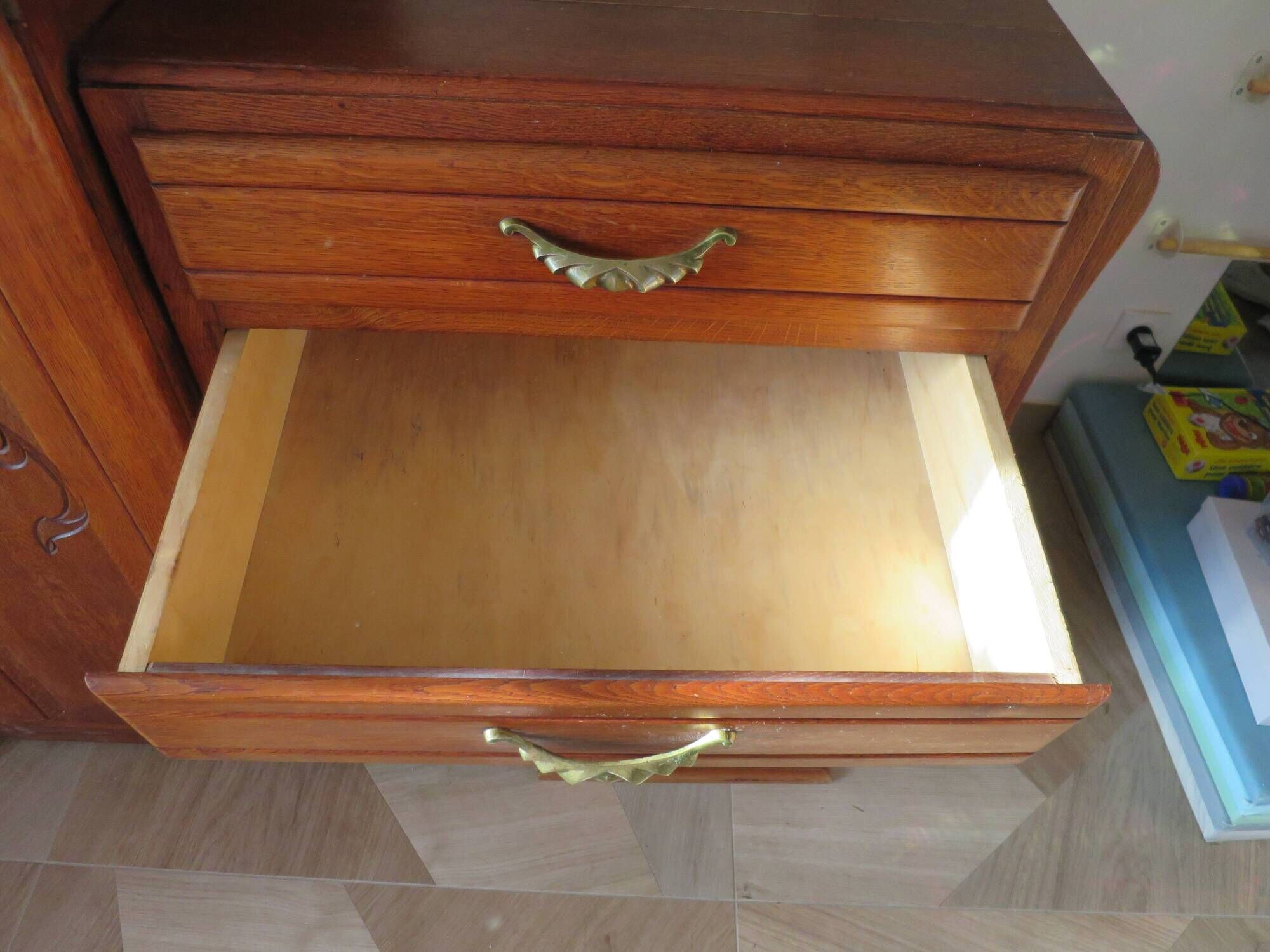 English asymmetrical chest of drawers - Art Deco - Mirror - 2 doors - 5 drawers - Mesh blond oak
