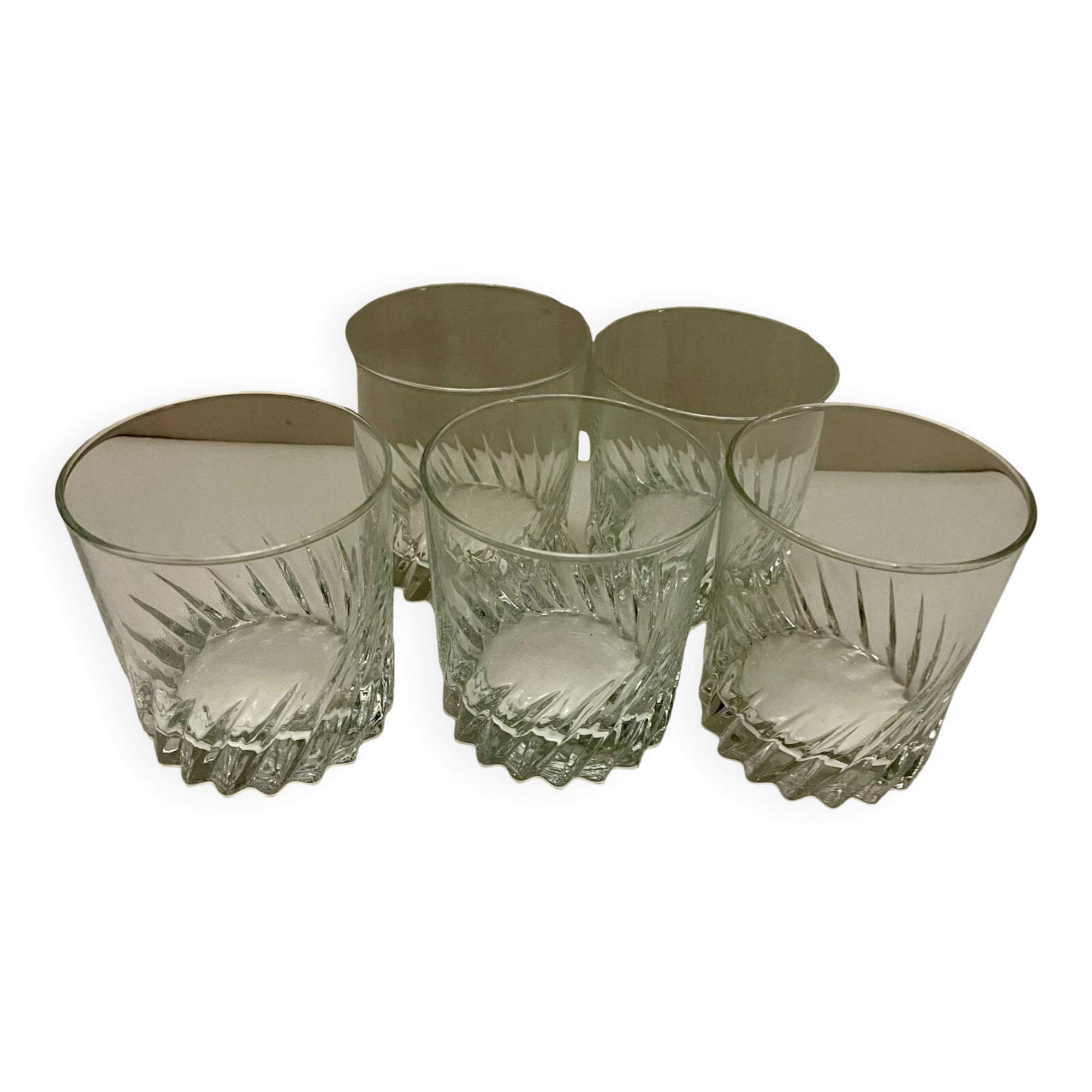 5 whiskey glasses