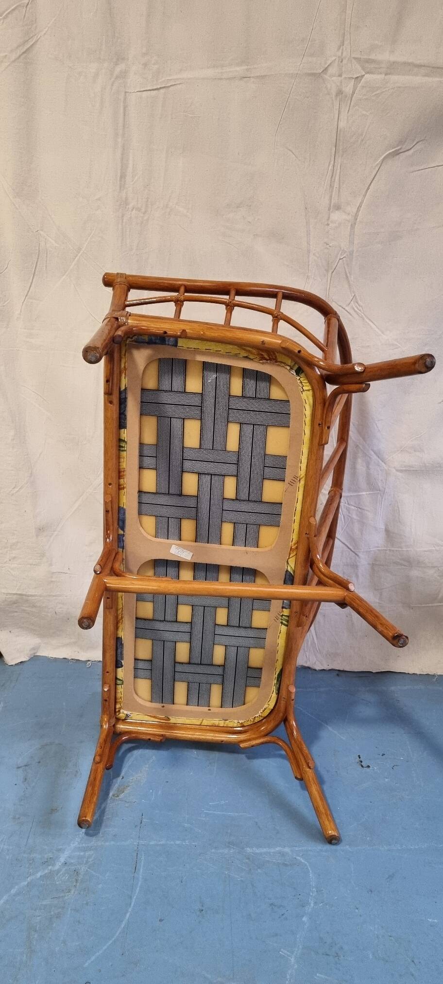 2-seater rattan sofa