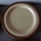 4 flat sandstone plates