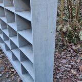 Meuble de métier vieux bleu en bois