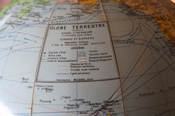 Globe terrestre girard et barrere 1960
