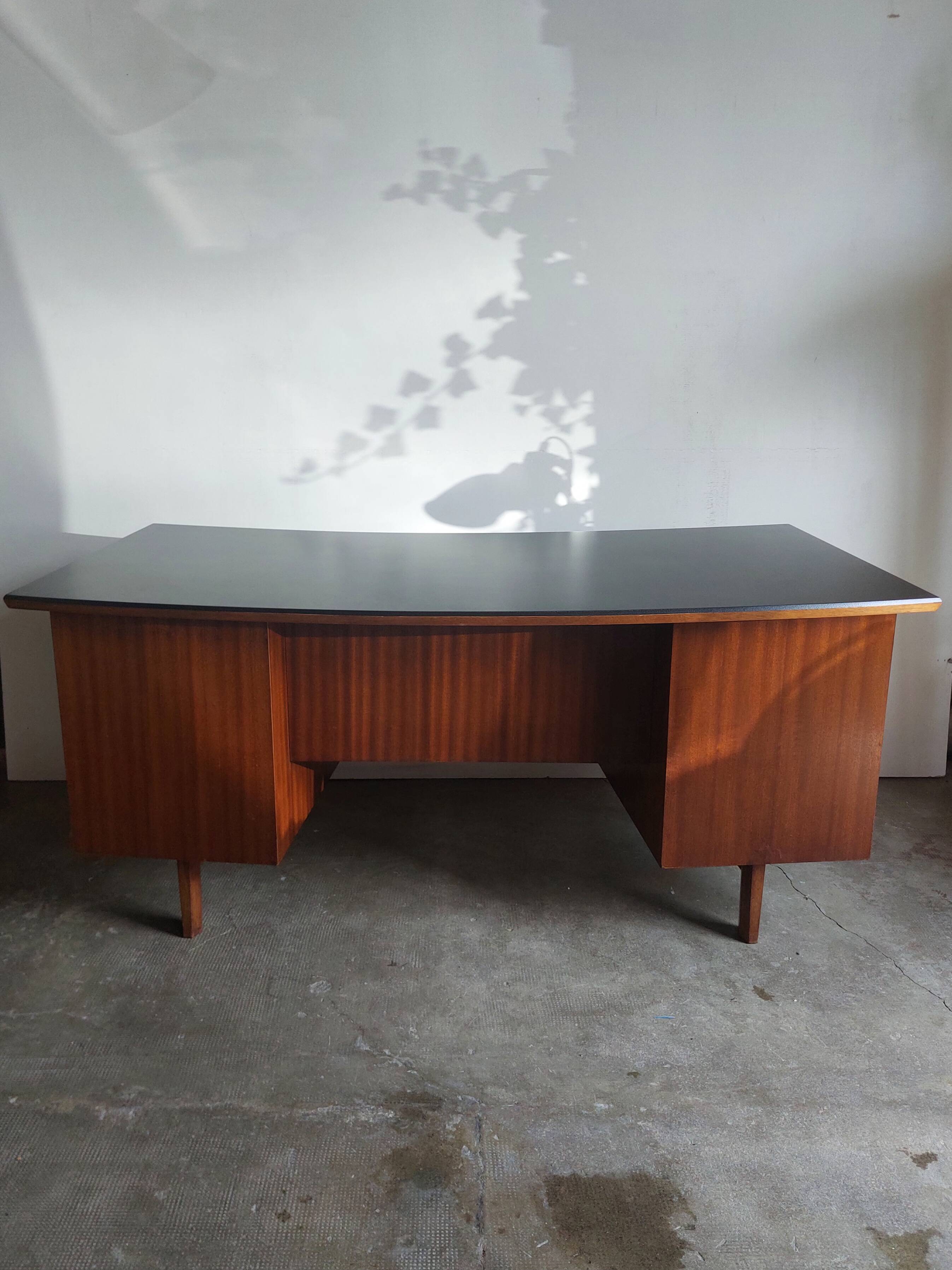 Administrative desk 1960